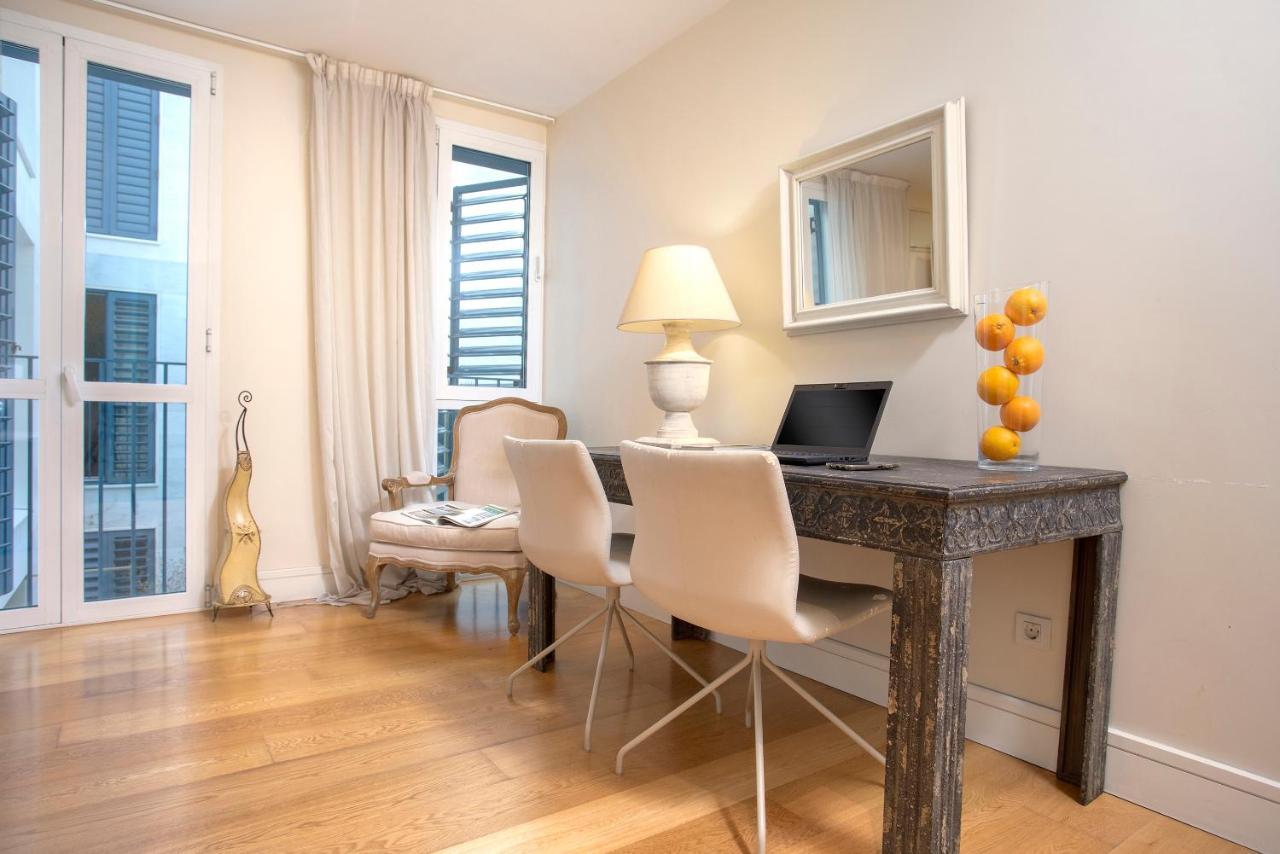 Acogedor Apartamento Junto A La Catedral By Rent Me 马拉加 外观 照片